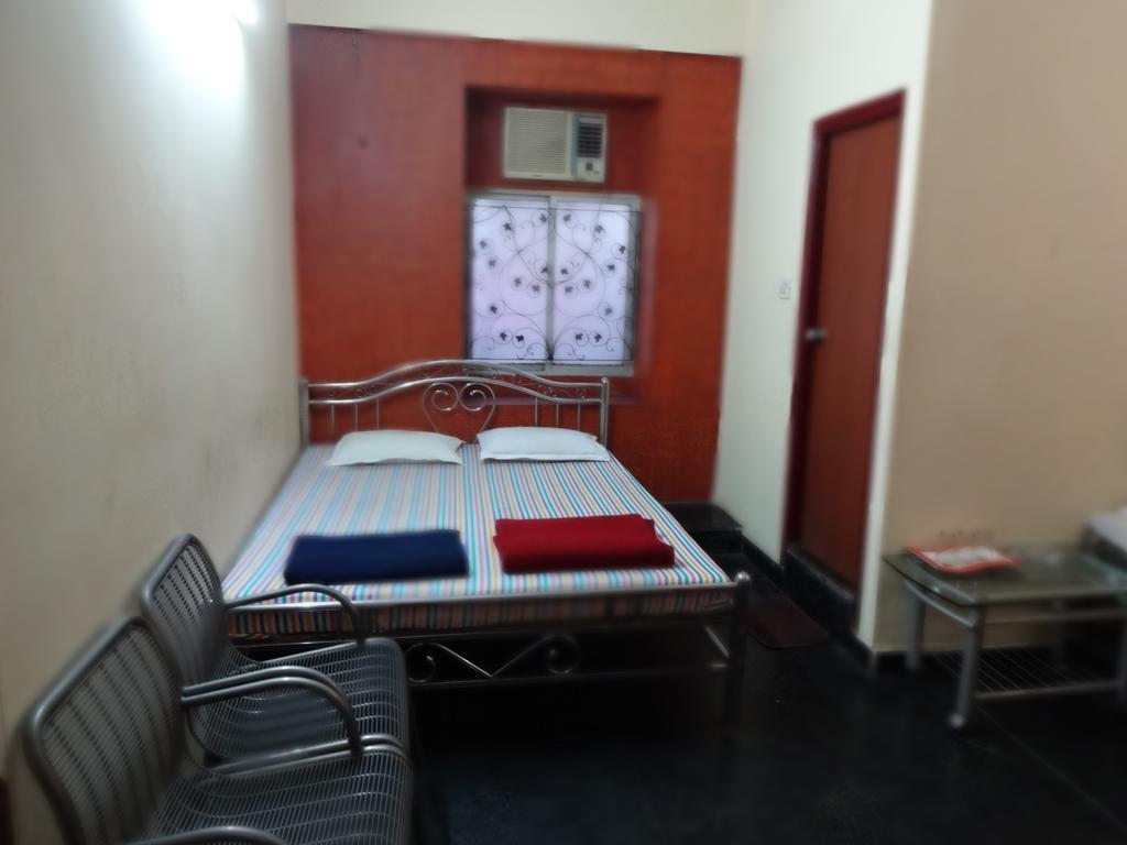Central Guest House Kolkata Exterior photo